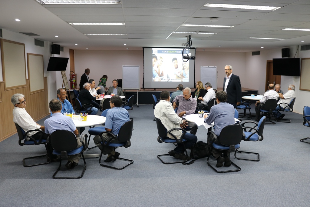 Oficinas de Escuta UCS.